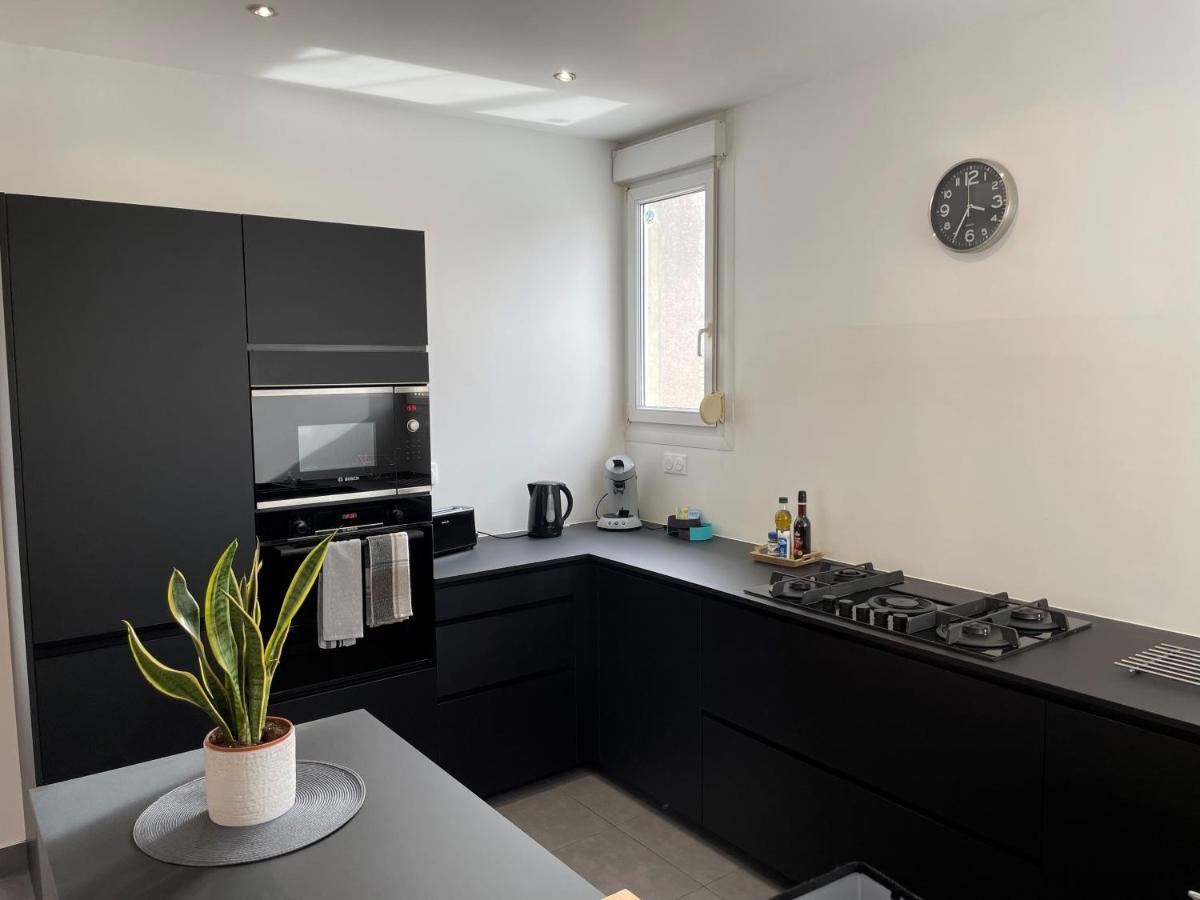 Le Cinquante-Deux Appartement De Charme Реймс Екстер'єр фото